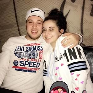 Meet your Posher, Adriana